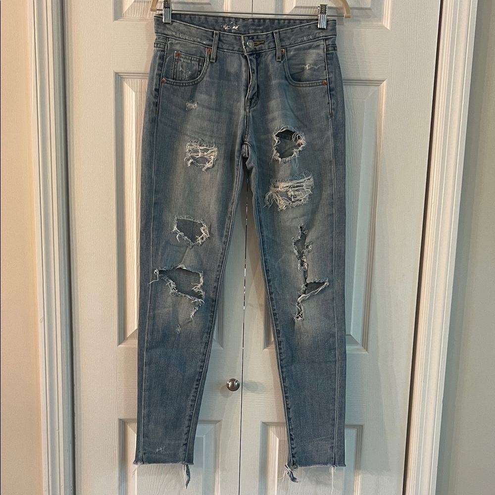 Mossimo Supply Co. 100% Cotton Light Blue Distressed Boyfriend Jeans Retro